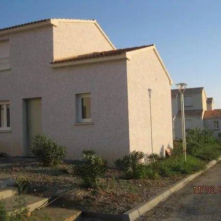 T3 Bord De - Vue à 500 M De La Plage- Piscine Chauffée A Casetta Di A Cervione