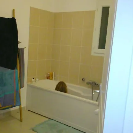 T3 Bord De - Vue A 500 M De La Plage- Piscine Chauffee A Casetta Di A Ferienhaus Cervione