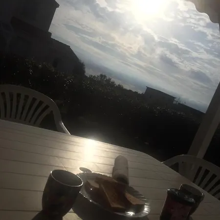 T3 Bord De - Vue A 500 M De La Plage- Piscine Chauffee A Casetta Di A Ferienhaus Cervione