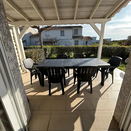 T3 Bord De - Vue A 500 M De La Plage- Piscine Chauffee A Casetta Di A Holiday home