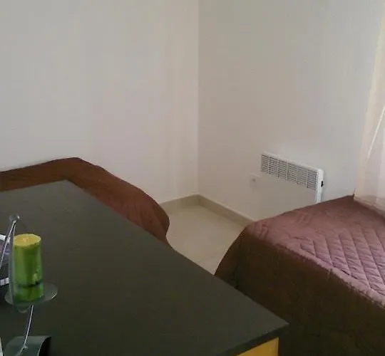 T3 Bord De - Vue A 500 M De La Plage- Piscine Chauffee A Casetta Di A